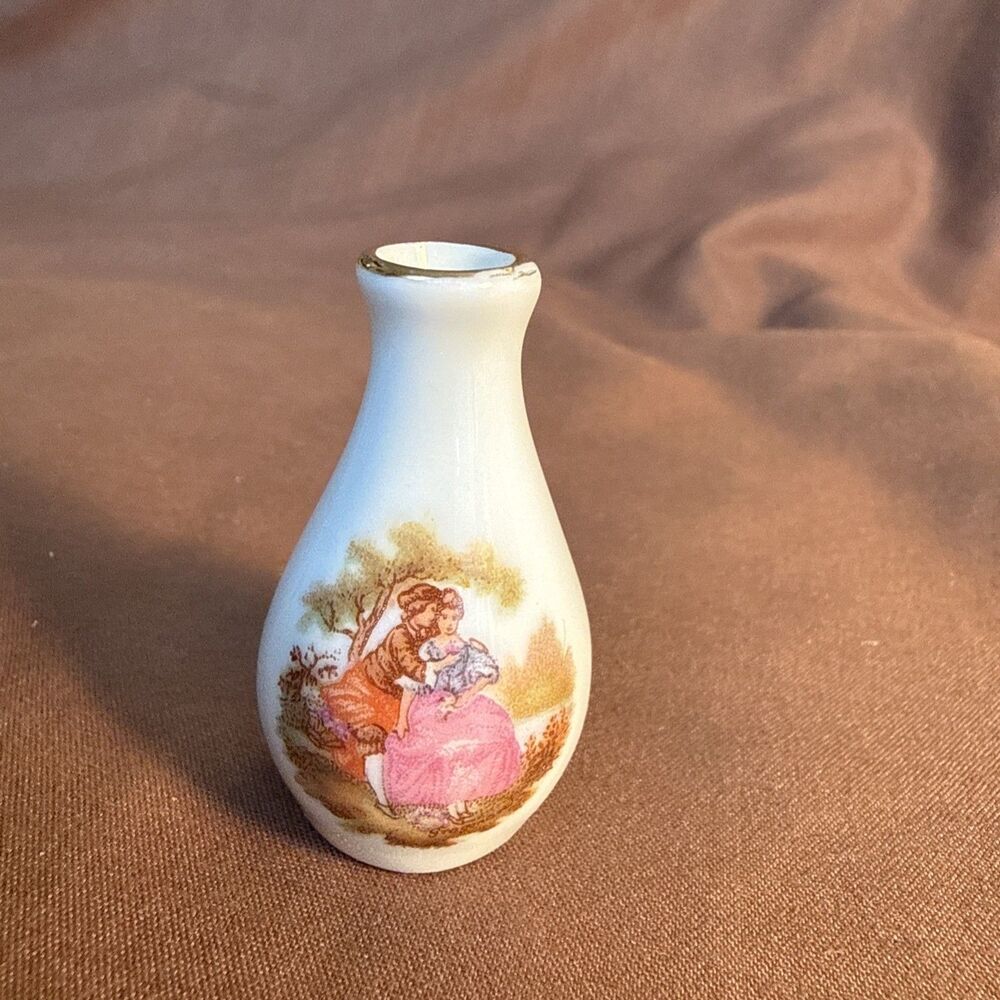Limoges France White 1 3/4”H Vase Gold Accents Scene with Courting Couple
